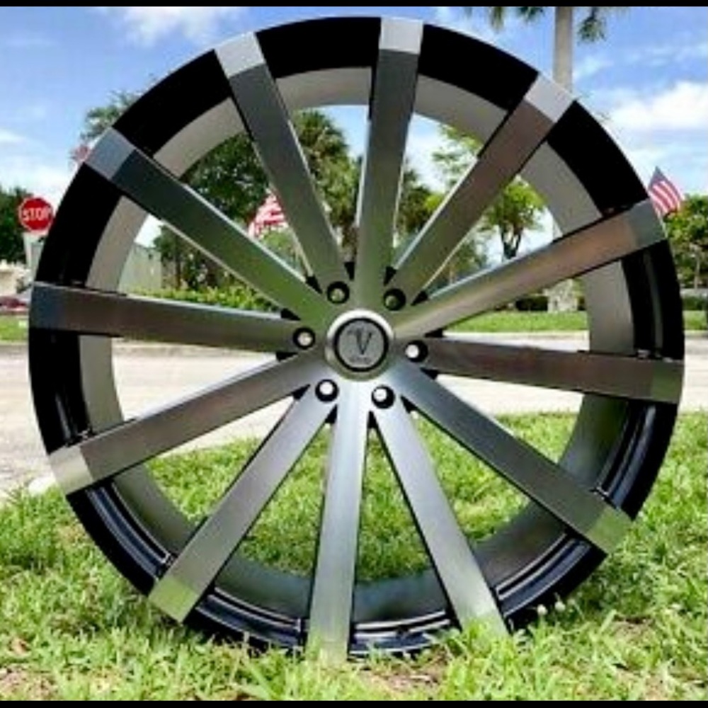 Velocity Rims 28 ”, original set of 4 Rims with the 4 new tires,
